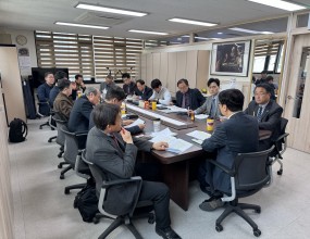 2026년 3월 24일 본회 사무실에서 진행된 1차 임원회의 사진입니다.